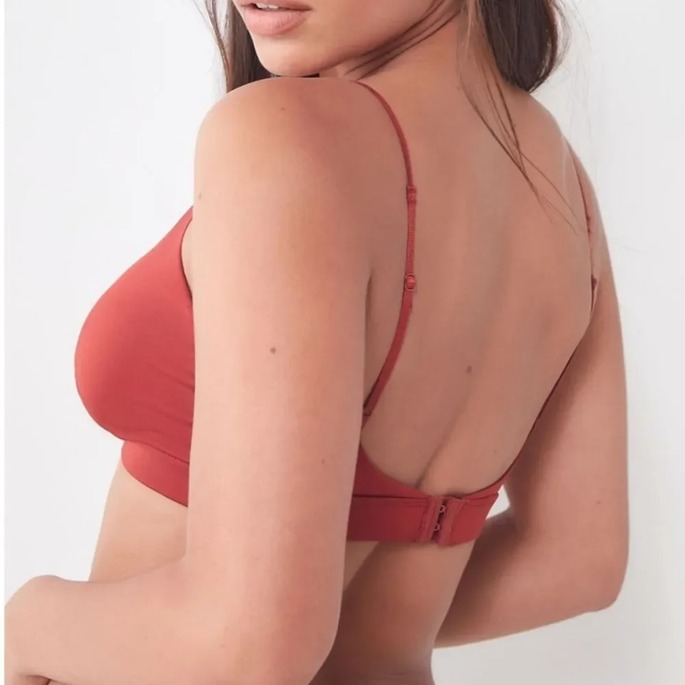 NWT Urban Outfitters Silky Triangle Bra - Picture 3 of 10